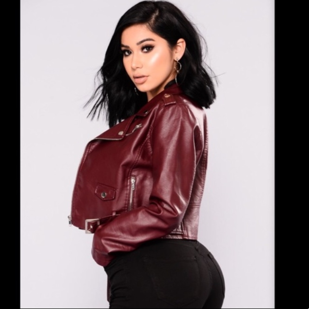 Burgundy faux leather jacket with zippers | XXL